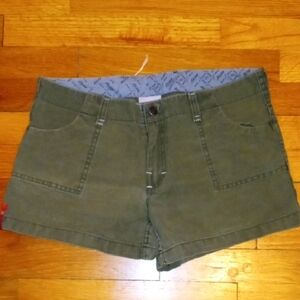 REEF dark green denim shorts, large